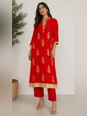 Vintage Red Embroidered Kurti Tunic Dress | Gold Detailing | Size S